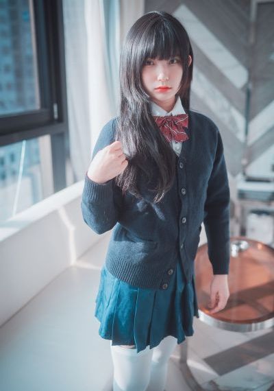 电影年轻的小姨子
