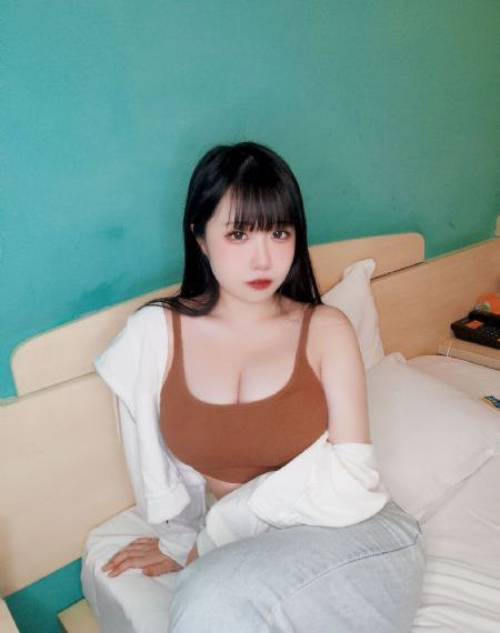 青春期的法国男孩